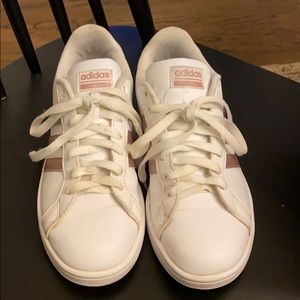 Adidas Grand Court Sneakers